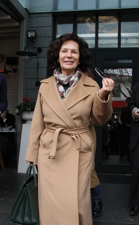 Hülya Koçyiğit ilk kez makyajsız görüntülendi